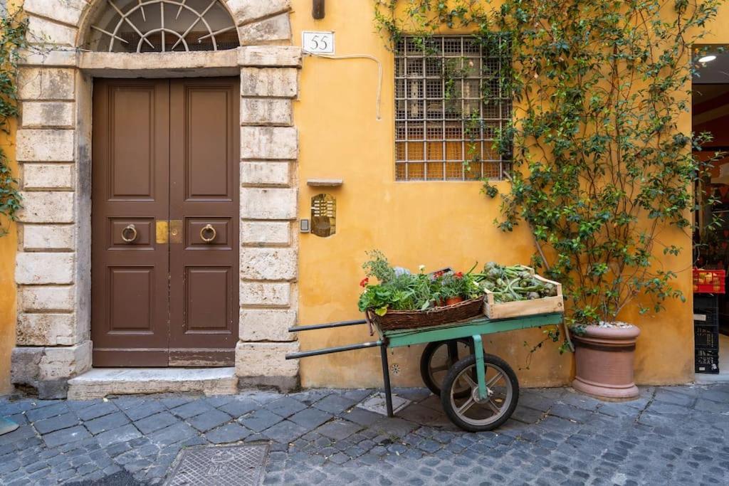 Tiny House Nel Cuore Di Roma ภายนอก รูปภาพ